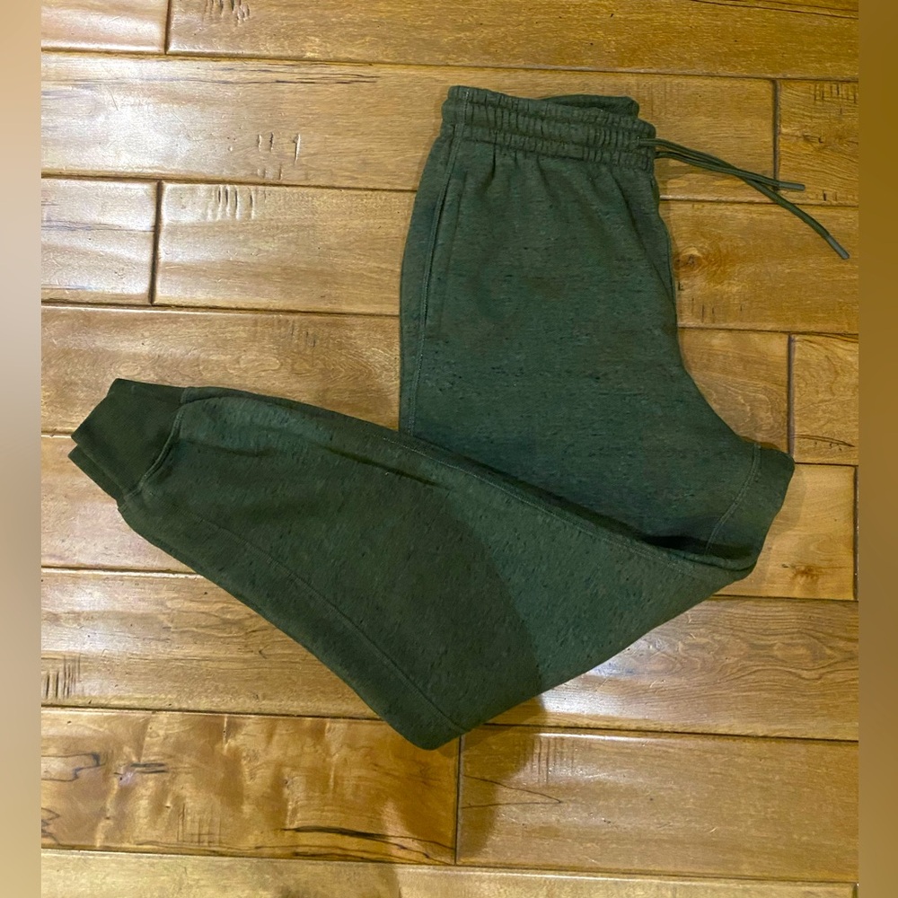 DSG Mens Green Sweatpants size Medium Joggers